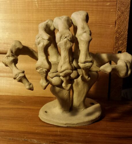 Vtg Ceramic Creepy Skeleton Bone Hand Goth Halloween Hipster Human Anatomy Art